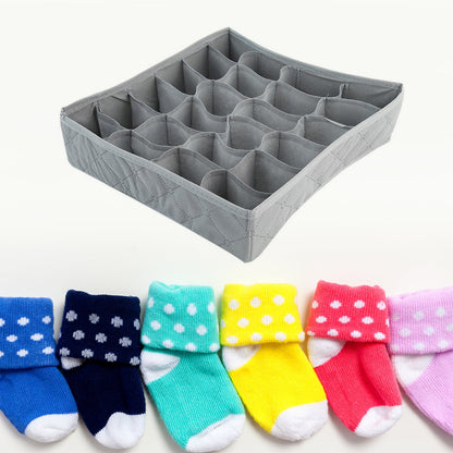 Lightweight folding storage box for MiniWorld.